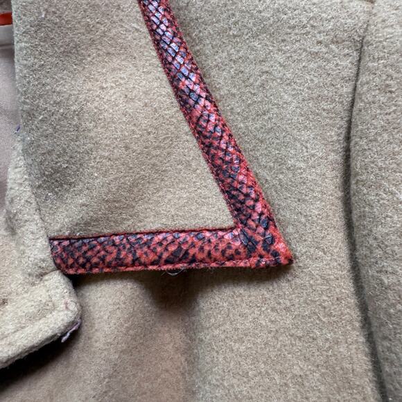 Harve Benard Camel Wool Vintage Coat Size 14 - Picture 4 of 8